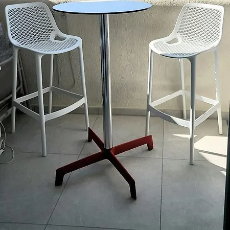 Apartment Lux. Frontbeach-terrace. 5 Pools.tv. 2 A.c.netflix