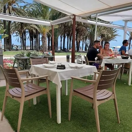Apartment Lux. Frontbeach-terrace. 5 Pools.tv. 2 A.c.netflix *