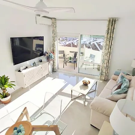 Apartment Lux. Frontbeach-terrace. 5 Pools.tv. 2 A.c.netflix *