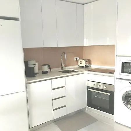 Lux. Frontbeach-terrace. 5 Pools.tv. 2 A.c.netflix Apartment Benalmadena